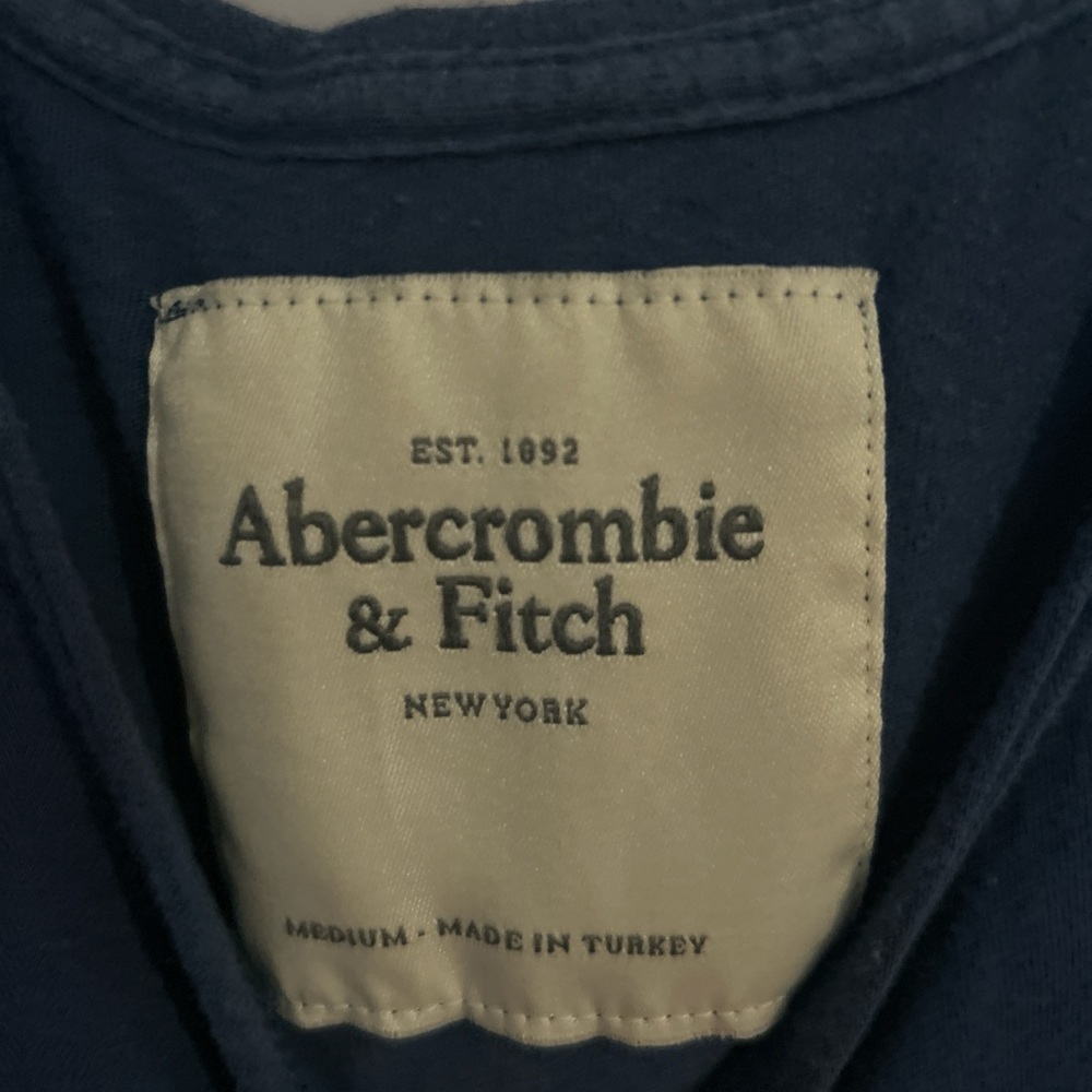 Abercrombie & Fitch Navy Top - Picture 3 of 4